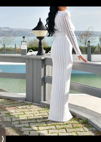 Uzun Kollu Beyaz Piliseli Abiye Elbise - Görsel 2