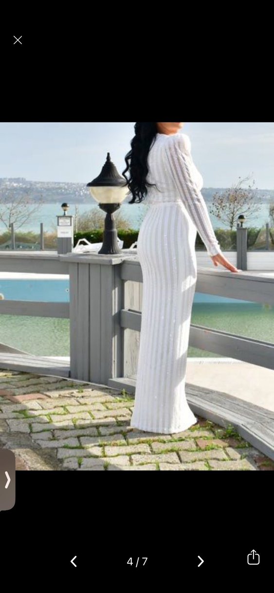 Uzun Kollu Beyaz Piliseli Abiye Elbise - Görsel 2