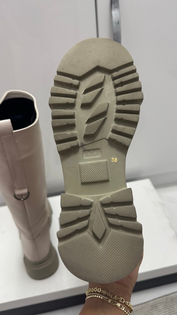 Bej Deri Diz Boyu Çizme - Görsel 5