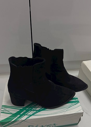 Siyah Süet Kadın Topuklu Bot Velcro - Görsel 2