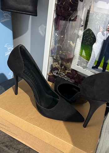 Siyah Stiletto Topuklu Kadın Ayakkabı - Görsel 3