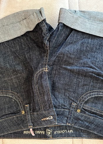 Gri Düğmeli Kadın Denim Midi Şort