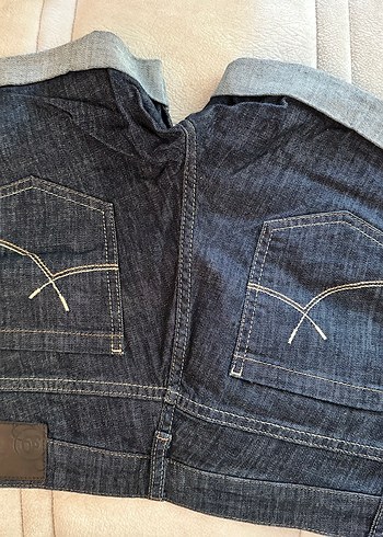 Diğer Gri Düğmeli Kadın Denim Midi Şort