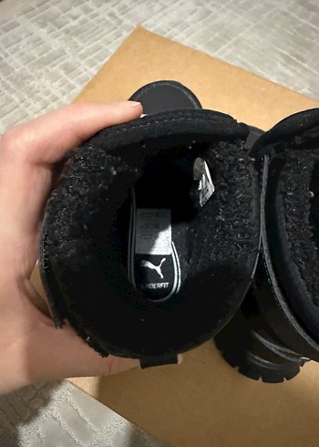23 Beden siyah Renk Puma çocuk bot