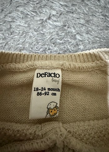 Defacto Hırka