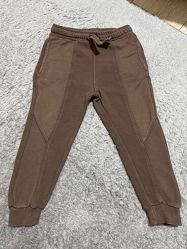 Zara alt