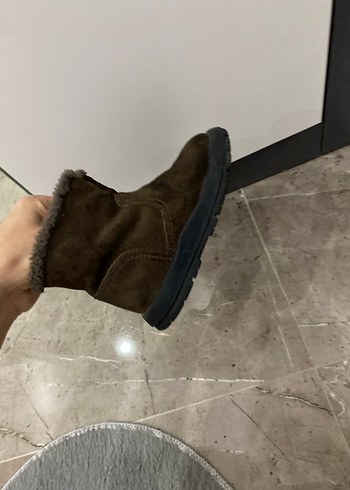 Erkek Çocuk Kahverengi Süet Kürklü Bot - Görsel 2