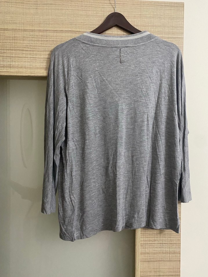 Escada Gri V Yakalı Kadın Triko Kazak - Görsel 3