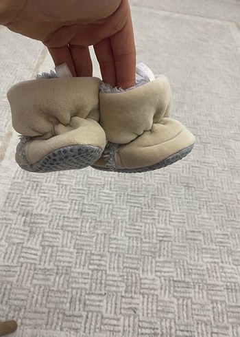 Kürklü Nakışlı Bej Erkek Çocuk Ev Terliği - Görsel 4