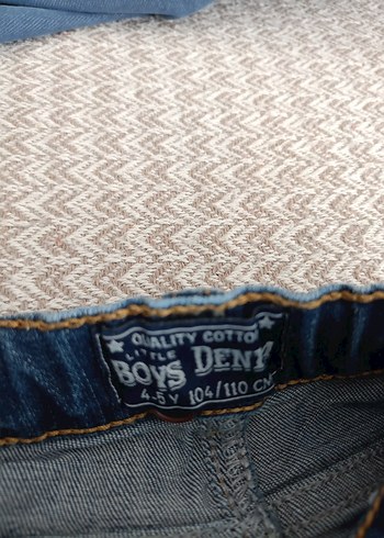 4 Yaş Beden Erkek Çocuk Düğmeli Regular Fit Kot Pantolon