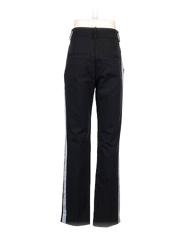 34 Beden Stradivarius Kumaş Pantolon %70 İndirimli.