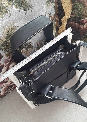 Tokalı Siyah Deri Kadın Çanta - Görsel 8