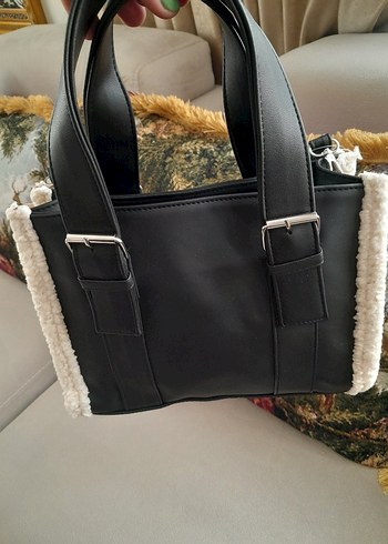 Tokalı Siyah Deri Kadın Çanta - Görsel 2