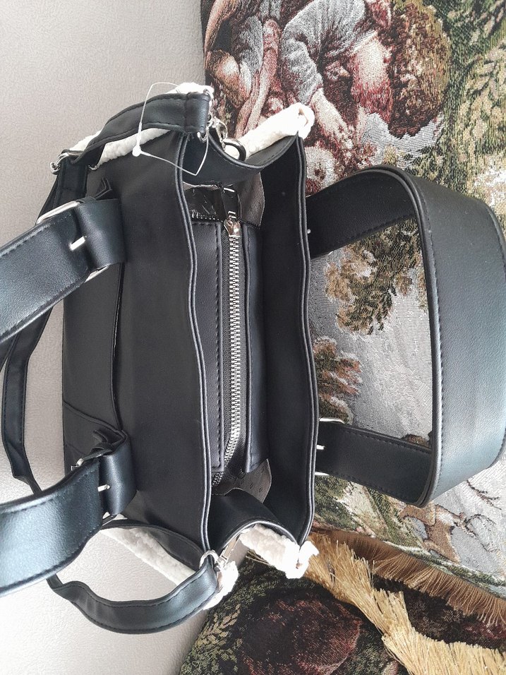 Tokalı Siyah Deri Kadın Çanta - Görsel 4