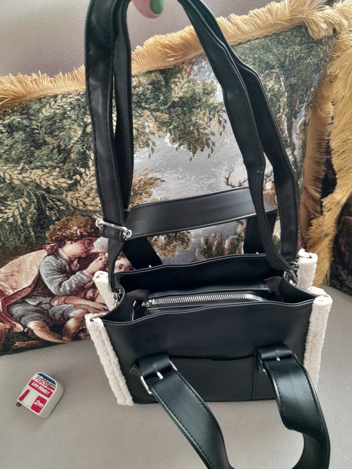 Tokalı Siyah Deri Kadın Çanta - Görsel 3