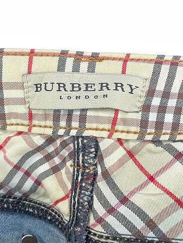 30 Beden mavi Renk Burberry Jean / Kot %70 İndirimli.