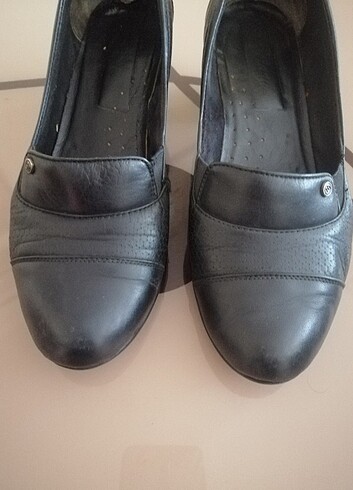 38 Beden siyah Renk Kısa topuk ayakkabı 