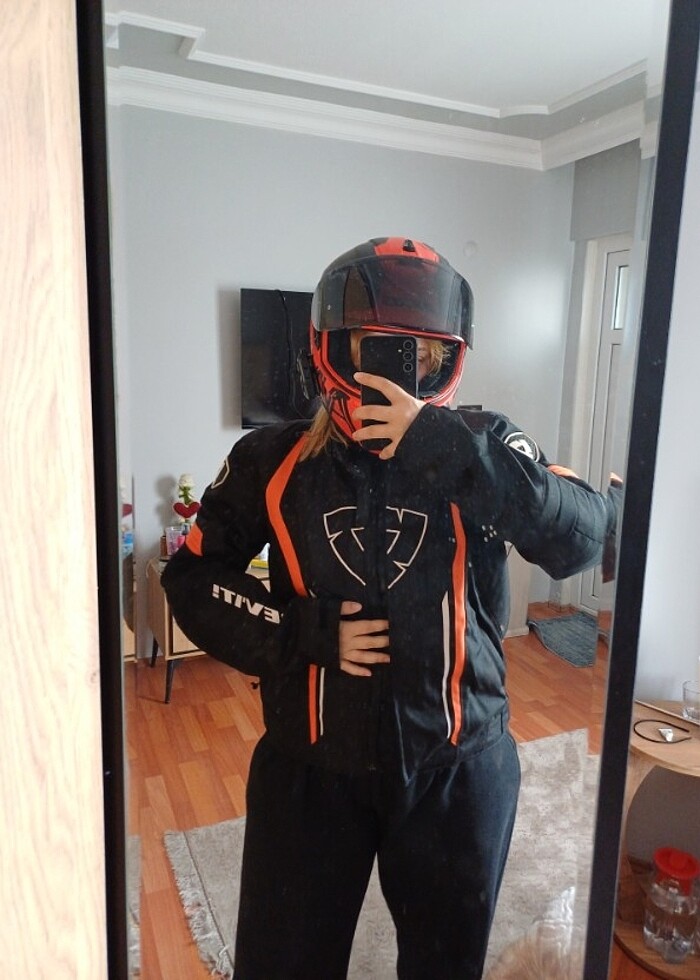 Motorcu montu - Görsel 2