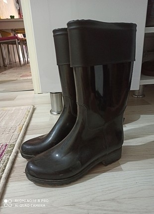 36 Beden siyah Renk Cizmee