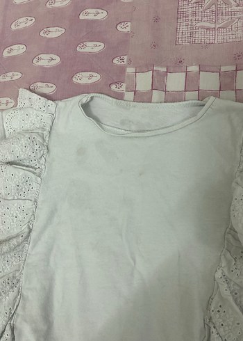 Kız Çocuk Beyaz Nakışlı Fırfırlı Bluz - Görsel 2