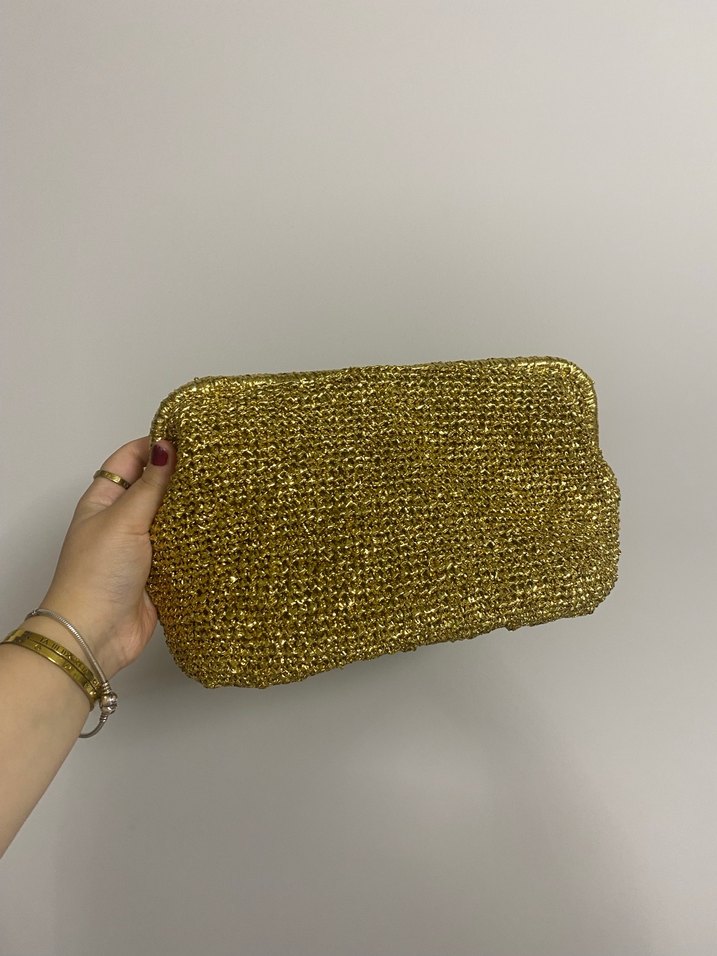 Altın Renkli Boncuk İşlemeli Örgü Kadın Portföy Çanta - Görsel 4