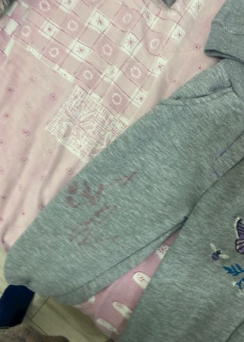 Gri Nakışlı Örgü Bebek Kız Takımı eşofman takımı 3-4 yaş - Görsel 3