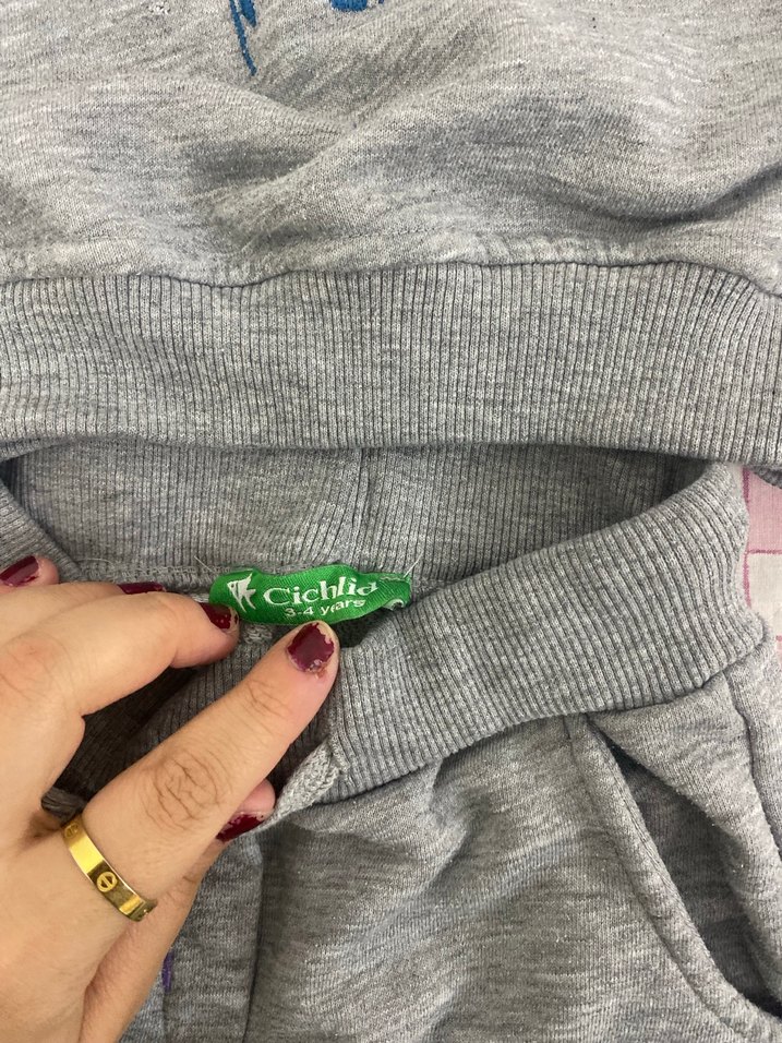 Gri Nakışlı Örgü Bebek Kız Takımı eşofman takımı 3-4 yaş - Görsel 4