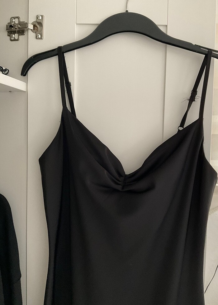 Siyah saten elbise midi boy - Görsel 3