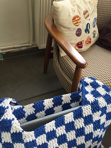 Damali mavi beyaz örme çanta - Görsel 4