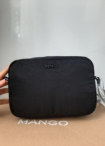 Mango çanta 