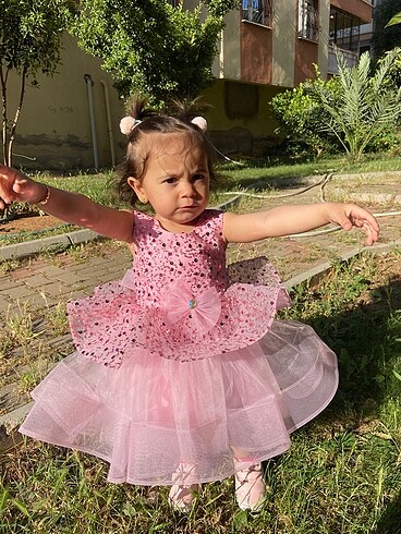 12-18 Ay Beden Çocuk pullu gelinlil