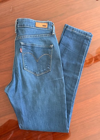 Levis Mavi Denim Jean