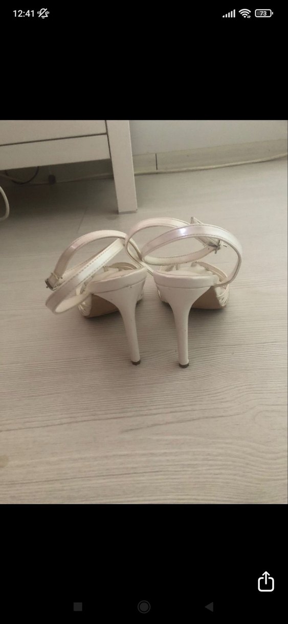 Derimod beyaz topuklu ayakkabı - Görsel 3