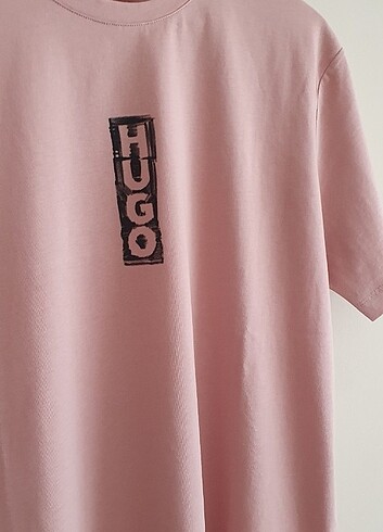 Pembe Hugo Boss Tişört 