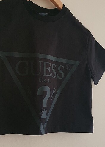 Siyah Guess Crop 