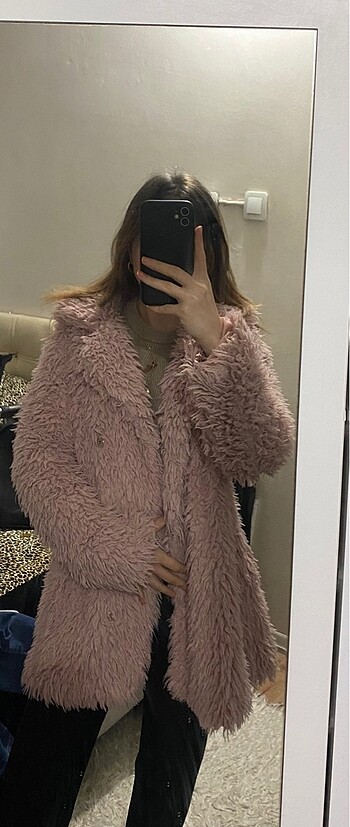 Pembe Peluş Kürk