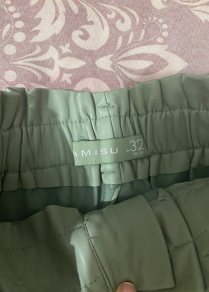 Yeşil şort  deri - Görsel 3