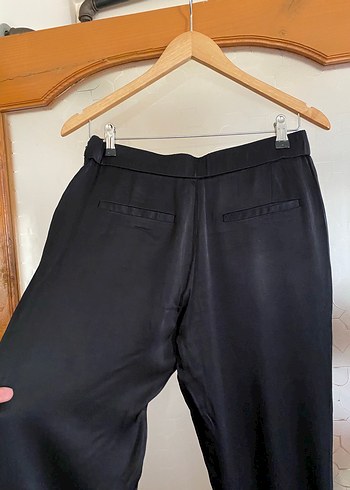 Zara Siyah Kadın Rahat Kesim Midi Kumaş Pantolon