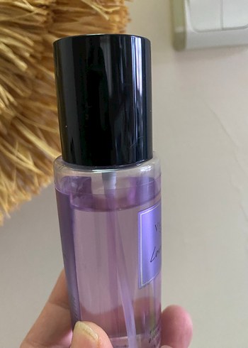 Victoria's Secret Love Spell Kadın Parfümü - Görsel 3