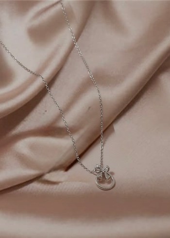 Minik kurdelye model Minimalist Kadın Kolye - Görsel 2