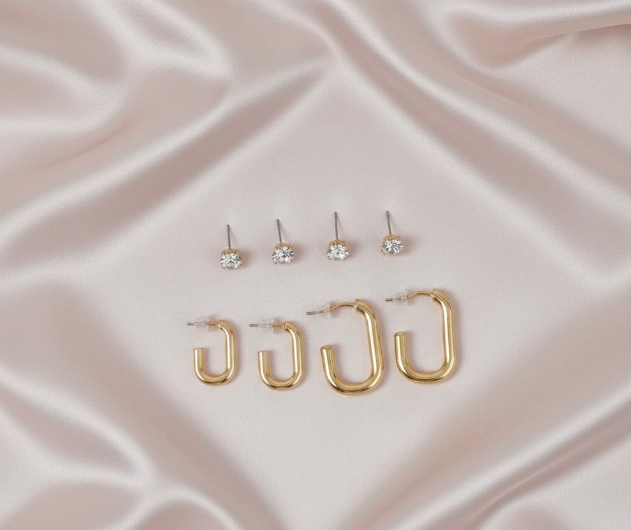 Altın Renkli Mini Sıra Küpe Seti - Görsel 2