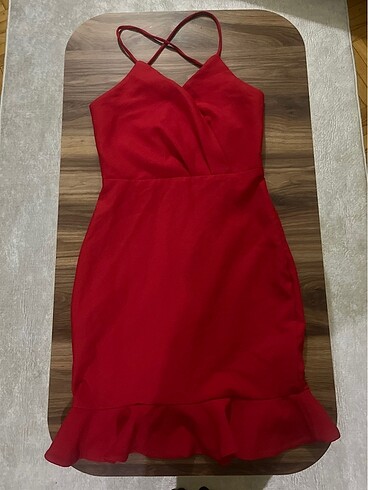 Koton Kırmızı sırtı çapraz askılı elbise