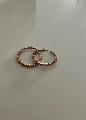 Diğer Mini Çok Renkli Payetli Küpe
