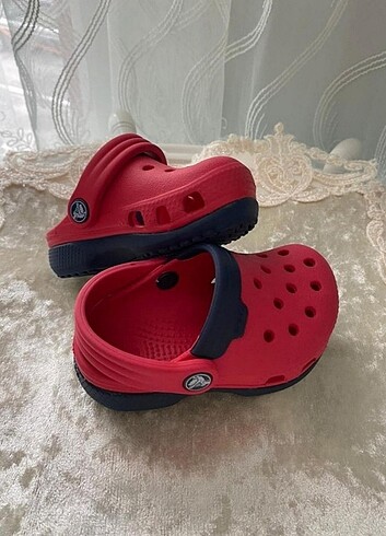 Crocs çocuk terlik