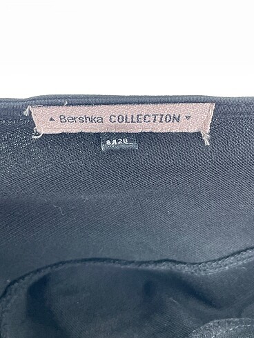 m Beden çeşitli Renk Bershka Kısa Elbise %70 İndirimli.