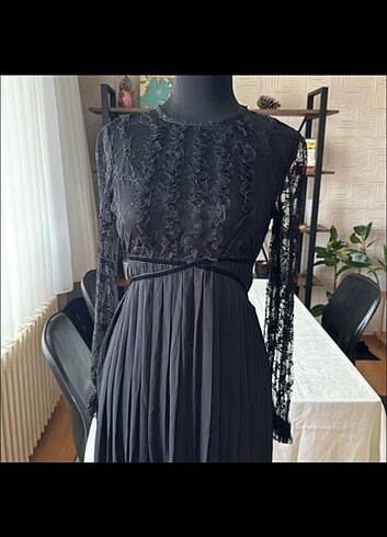 Zara Dantel Elbise