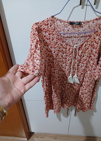 40 Beden Püsküllü V Yaka Bohem Bluz