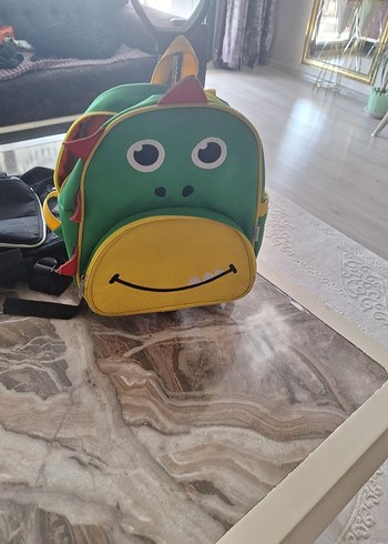 bebek cantası okul cantası fiyatları farklı - Görsel 2