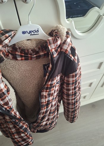 Kahverengi Ekose Desenli Erkek Çocuk Düğmeli Ceket - Görsel 3