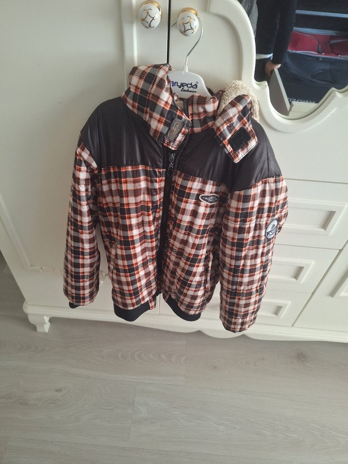 Kahverengi Ekose Desenli Erkek Çocuk Düğmeli Ceket - Görsel 2